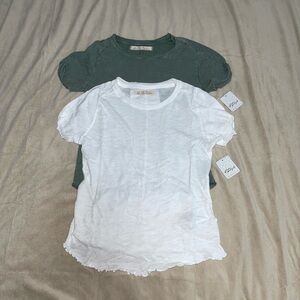 2 Piece Bundle Free People Be My Baby Tees Medium NWT